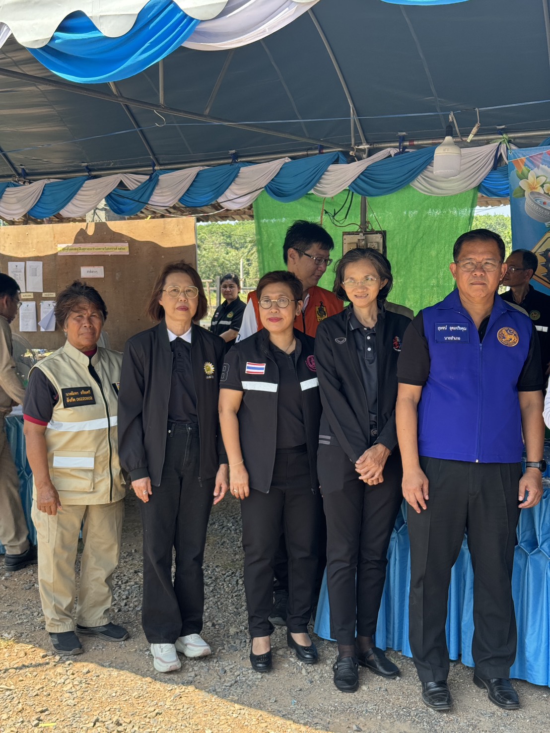 title - ส.ป.ก. จันทบุรี ร่วมลงพื้นที่ตรวจเยี่ยมให้คำปรึกษา แนะนำ แก่เจ้าหน้าที่ด่านตรวจ ด่านชุมชน เนื่องในเทศกาลสงกรานต์ 2569